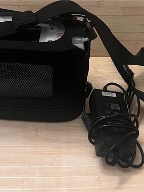 Portable concentrator Rhythm health P2 Comes